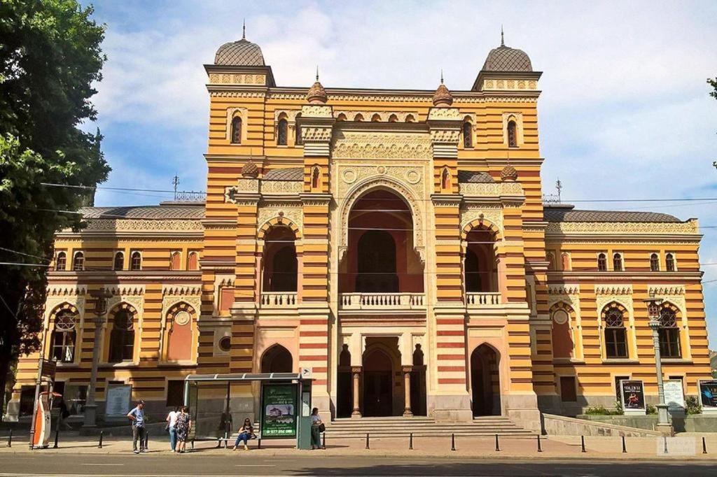 Opera Hotel Тбілісі Екстер'єр фото
